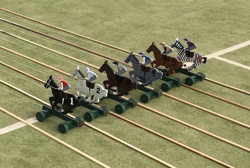 Twiddle Horse Racing