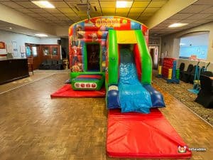 Bengeworth Social club Circus bounce and slide.