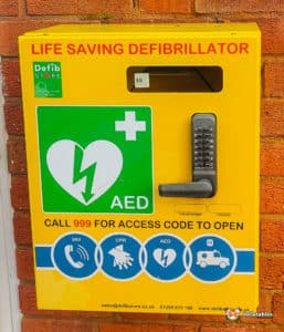 Defibrillator