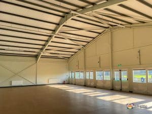 hall right