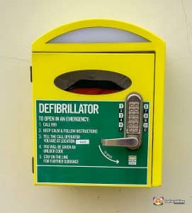Defibrillator